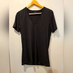 Kit and Ace V Neck Tee